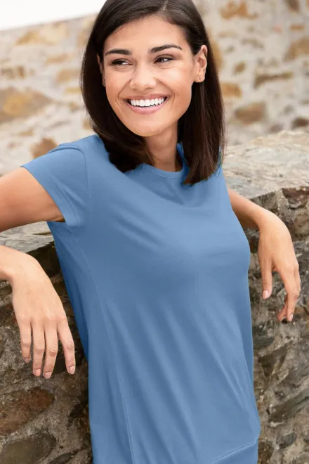 Damer trendig T-shirt, himmelsblå